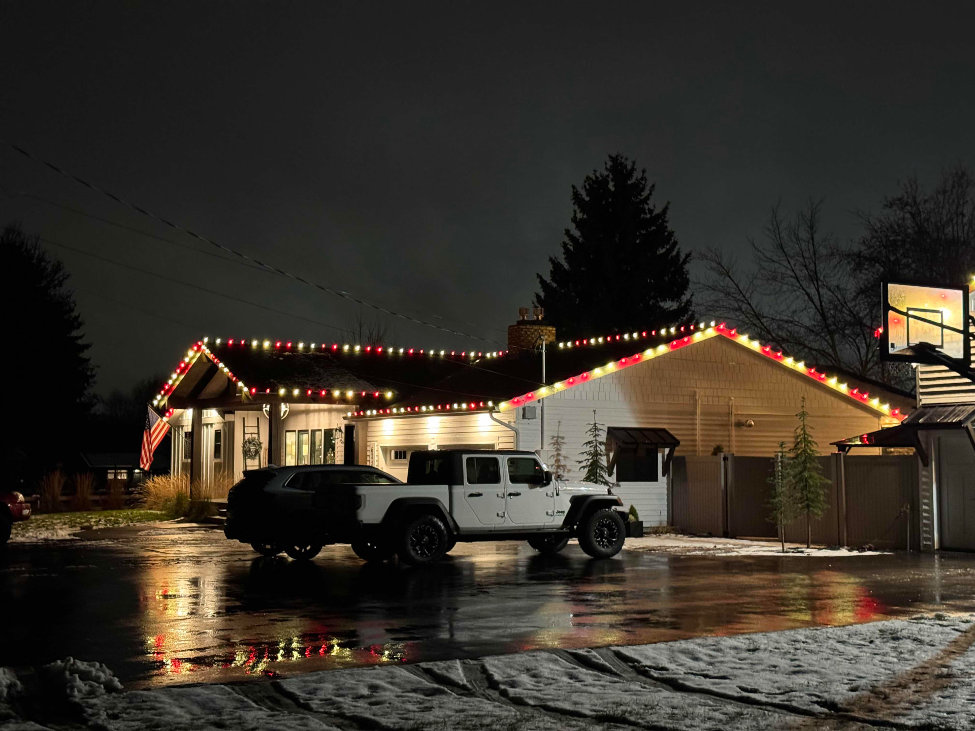 Red and warm white roofline lights